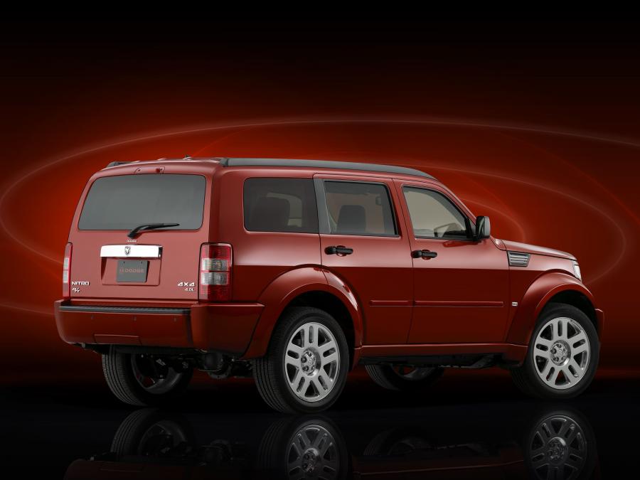 Dodge Nitro 2007 года  (фото 44 из 152)
